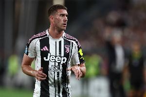 体育投注平台-记者：弗拉霍维奇坚持要拿自己应得的1200万欧年薪，今夏转会很难